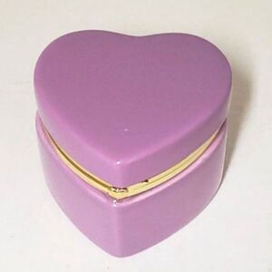 Purple Heart jewelry box with‎ gold trim